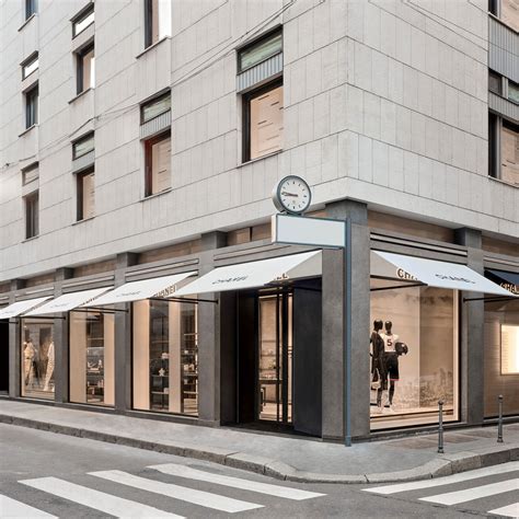 chanel srl via montebello milano|Chanel boutique.